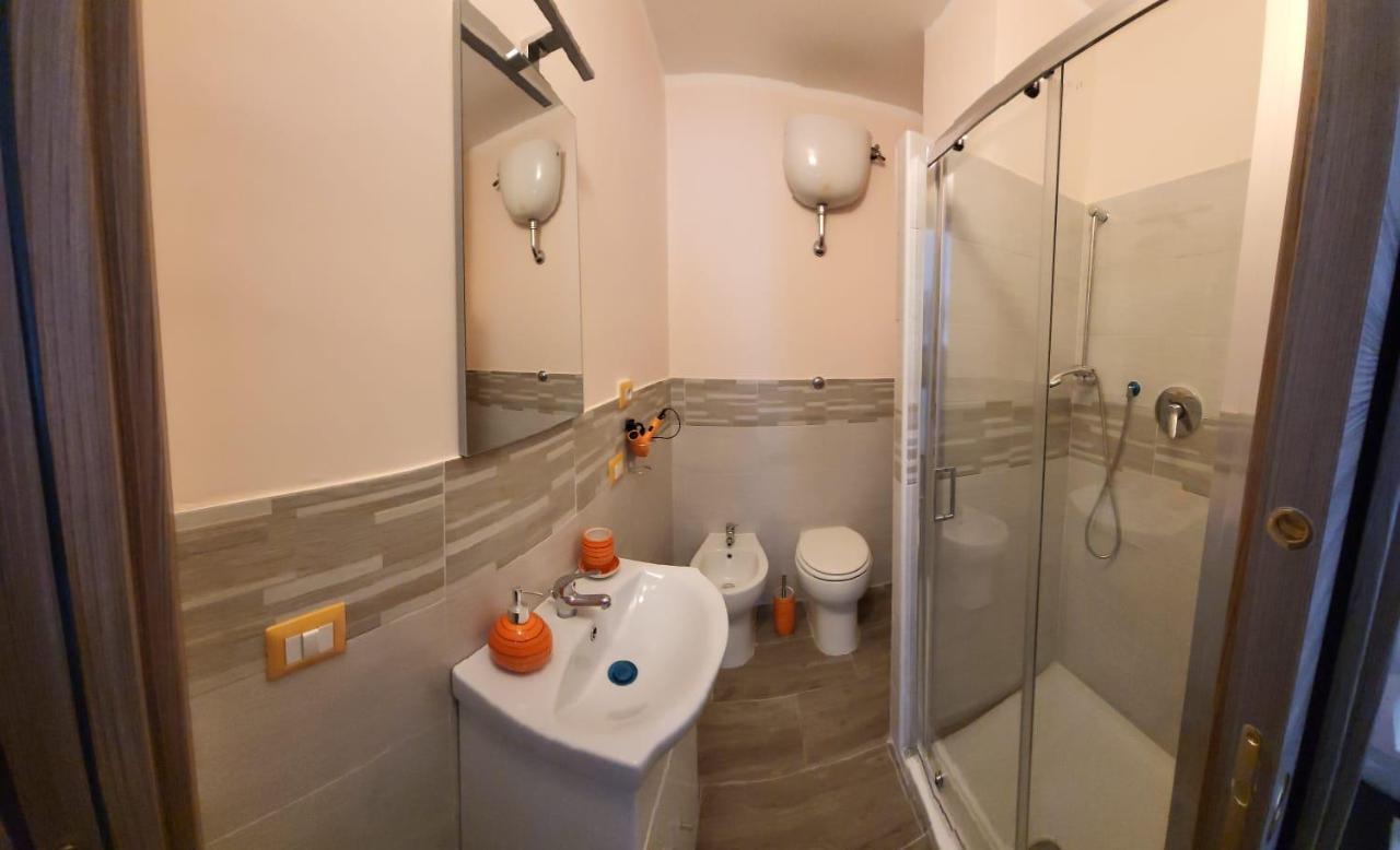 Vacanze Partenopee - San Liborio Наполи Екстериор снимка
